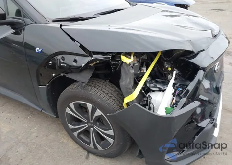 2024 Subaru Solterra Premium z USA, uszkodzony, nr VIN JTMABABA3RA053759